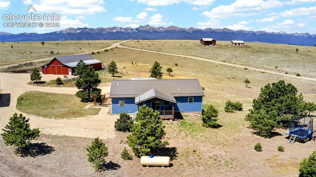 3069 Sangre Drive, Westcliffe, CO 81252 — exterior
