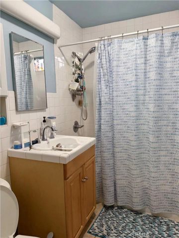 1607 Glenwood, Glendale, CA 91201