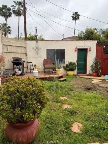 1607 Glenwood, Glendale, CA 91201