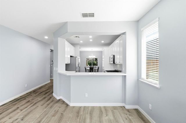 3368 Verdeca Way, Rancho Cordova, CA 95670