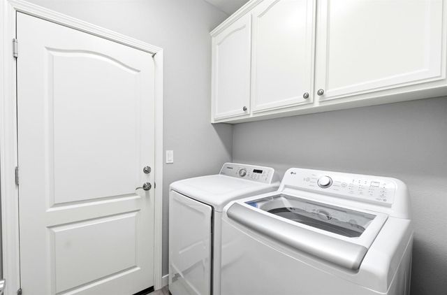 3368 Verdeca Way, Rancho Cordova, CA 95670