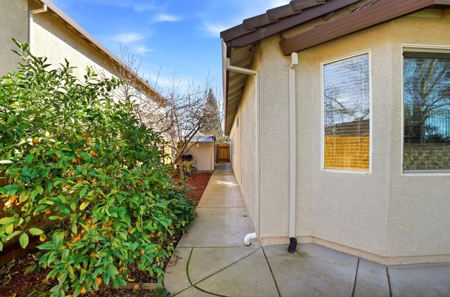 3368 Verdeca Way, Rancho Cordova, CA 95670
