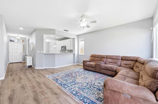 3368 Verdeca Way, Rancho Cordova, CA 95670