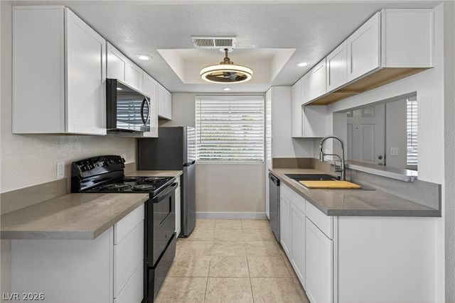 5330 Rod Court 102, Las Vegas, NV 89122
