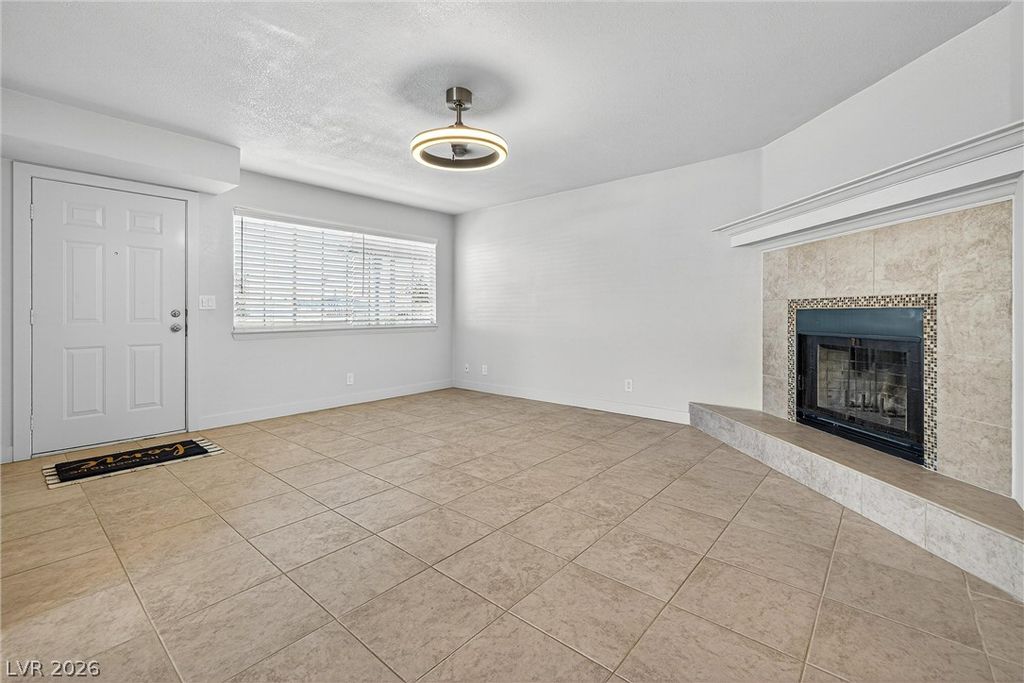 5330 Rod Court 102, Las Vegas, NV 89122 — photo 3