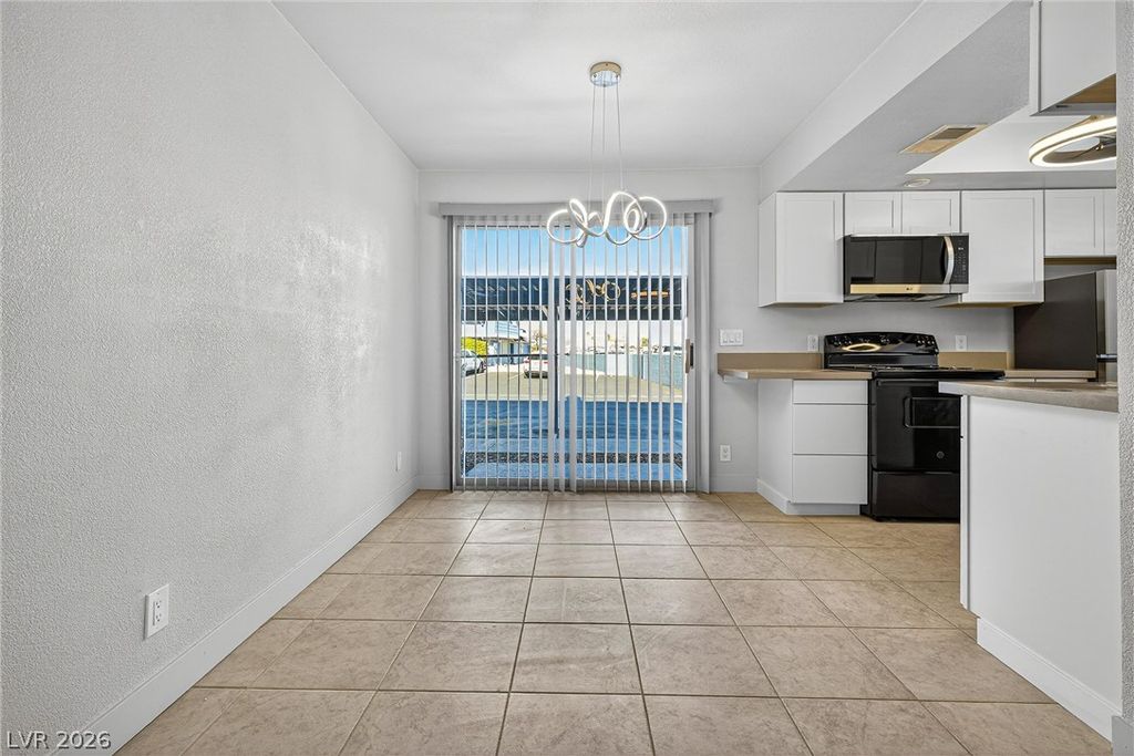 5330 Rod Court 102, Las Vegas, NV 89122 — photo 5