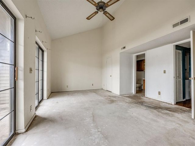 11130 Stratford Drive 414, Oklahoma City, OK 73120