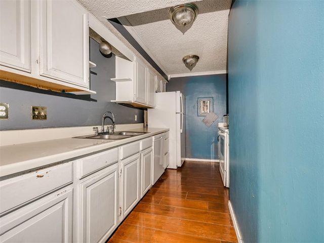 11130 Stratford Drive 414, Oklahoma City, OK 73120