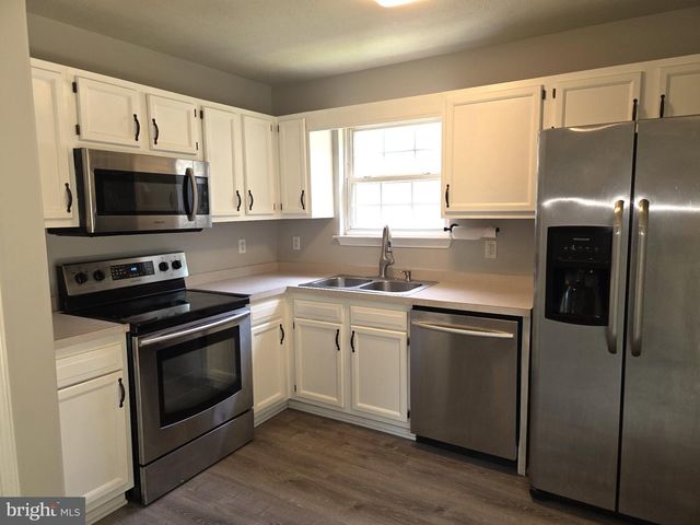 240 MIKE DR, Elkton, MD 21921