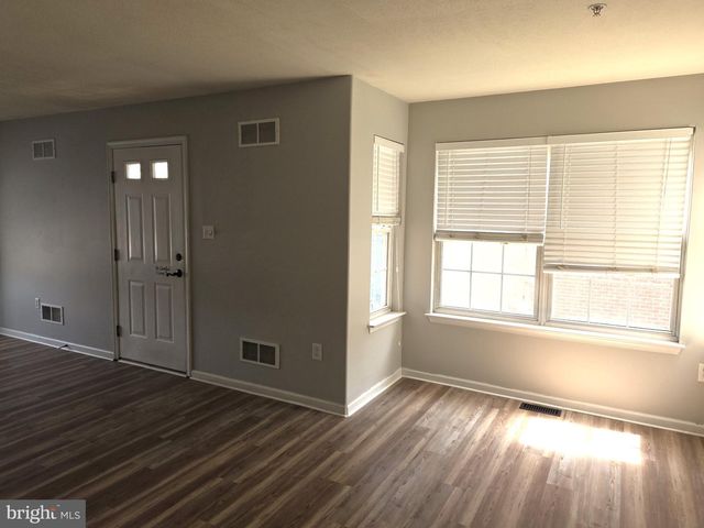 240 MIKE DR, Elkton, MD 21921