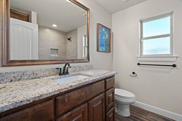 104 Carls Court, Boyd, TX 76023