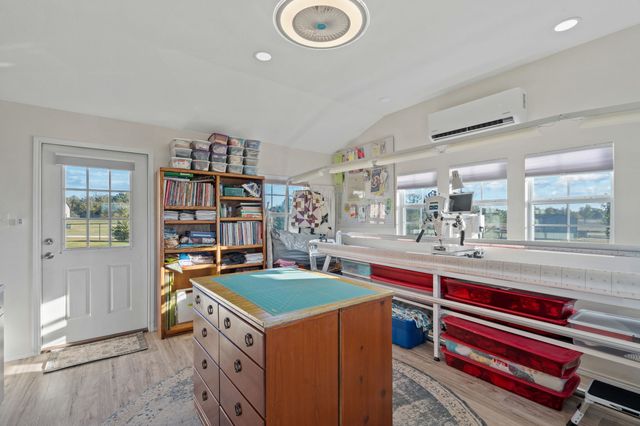 104 Carls Court, Boyd, TX 76023
