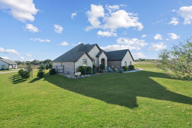 104 Carls Court, Boyd, TX 76023