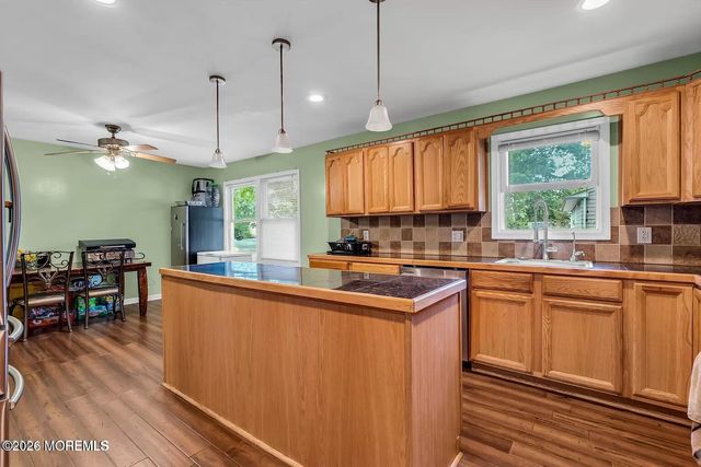 518 River Drive, Toms River, NJ 08753