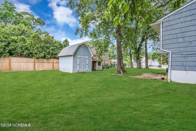 518 River Drive, Toms River, NJ 08753