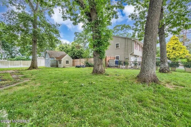 518 River Drive, Toms River, NJ 08753