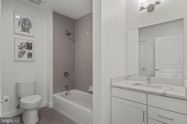 1415 S LAWRENCE TER, Philadelphia, PA 19147