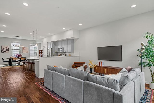 1415 S LAWRENCE TER, Philadelphia, PA 19147