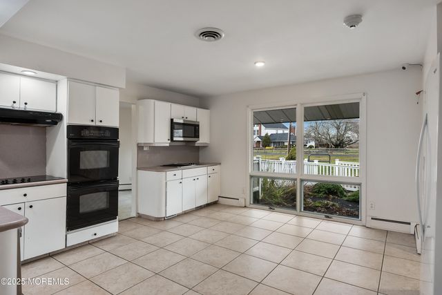 51 Arneys Mount Road, Pemberton, NJ 08068