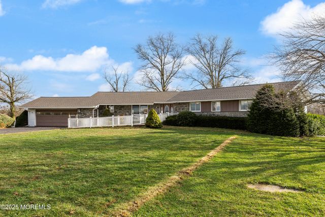 51 Arneys Mount Road, Pemberton, NJ 08068