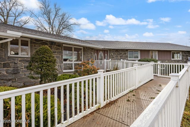 51 Arneys Mount Road, Pemberton, NJ 08068