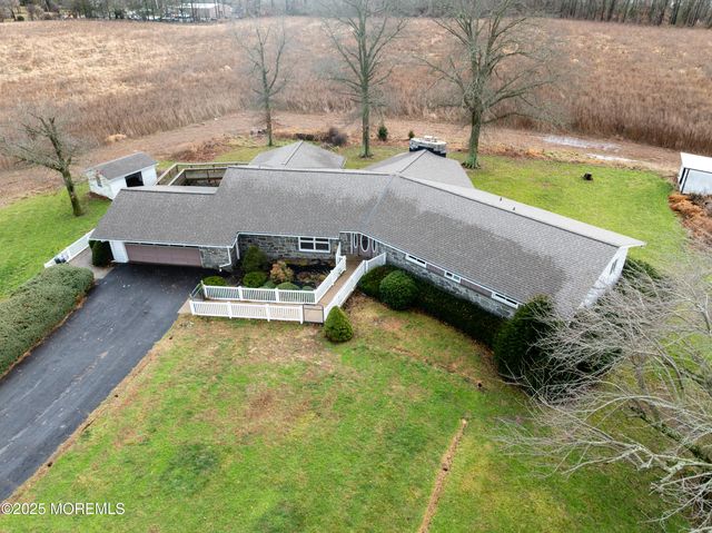 51 Arneys Mount Road, Pemberton, NJ 08068