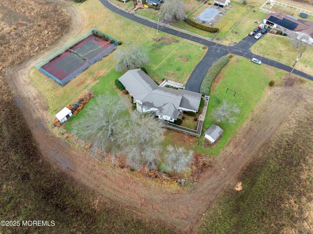 51 Arneys Mount Road, Pemberton, NJ 08068