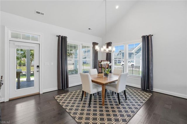 3022 Parkside CIR, Suffolk, VA 23435
