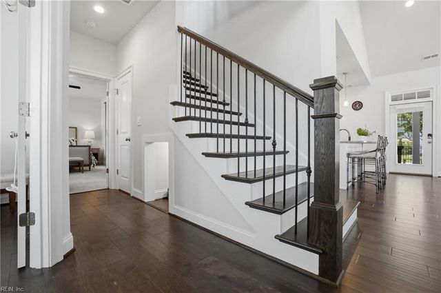 3022 Parkside CIR, Suffolk, VA 23435