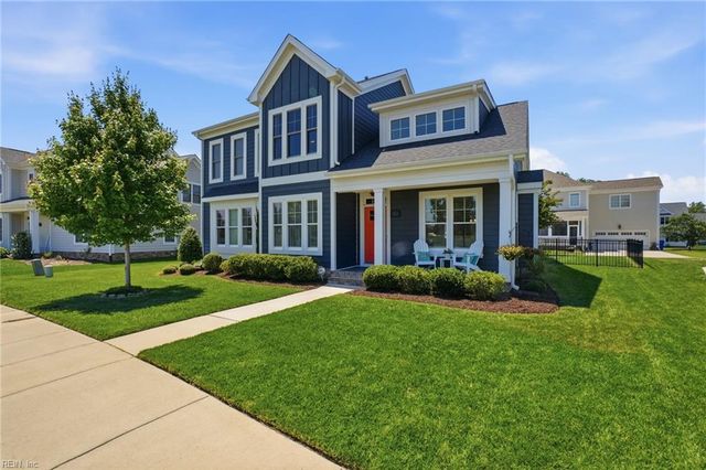 3022 Parkside CIR, Suffolk, VA 23435