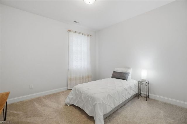3022 Parkside CIR, Suffolk, VA 23435