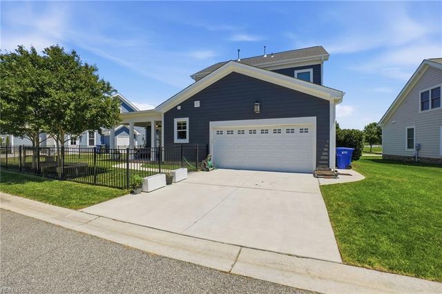 3022 Parkside CIR, Suffolk, VA 23435
