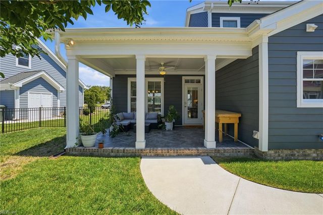 3022 Parkside CIR, Suffolk, VA 23435
