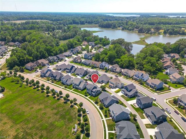 3022 Parkside CIR, Suffolk, VA 23435