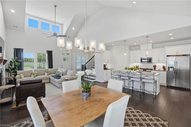 3022 Parkside CIR, Suffolk, VA 23435