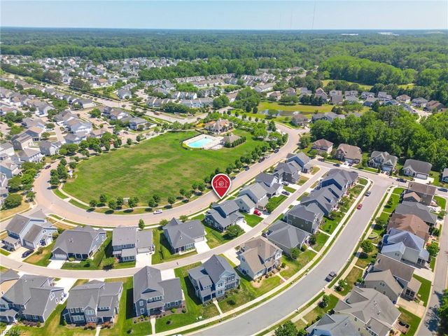 3022 Parkside CIR, Suffolk, VA 23435