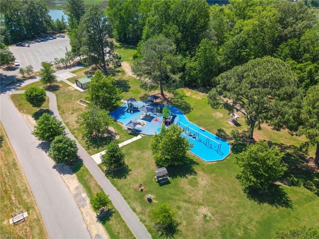 3022 Parkside CIR, Suffolk, VA 23435