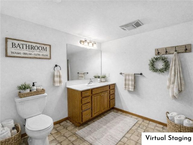 9852 162nd Street, Chippewa Falls, WI 54729