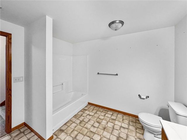 9852 162nd Street, Chippewa Falls, WI 54729