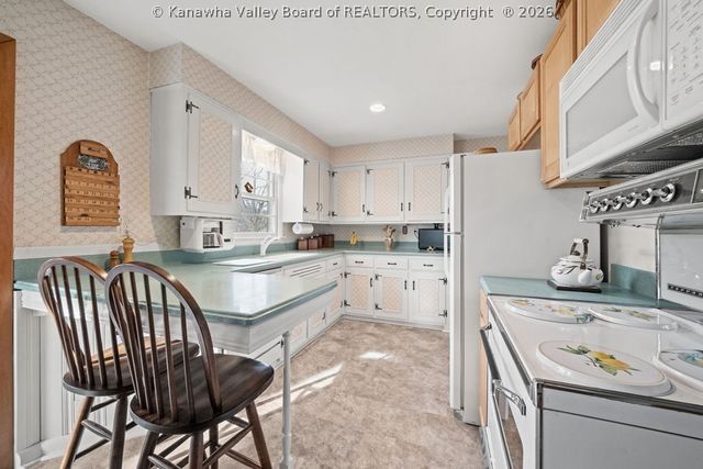 1233 Lyndale Drive, Charleston, WV 25314