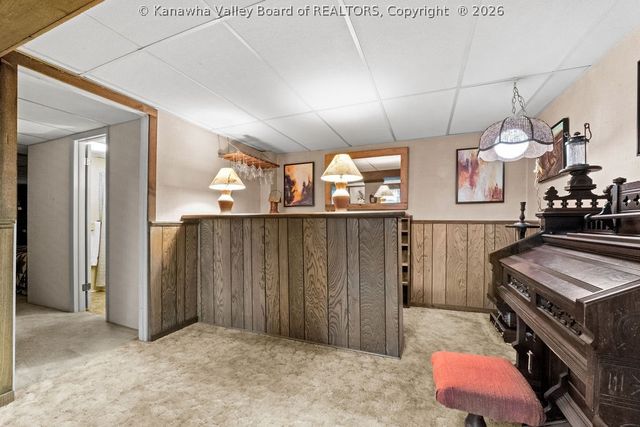 1233 Lyndale Drive, Charleston, WV 25314