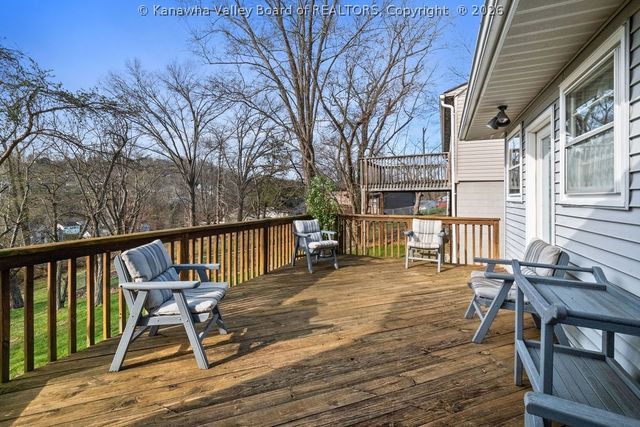 1233 Lyndale Drive, Charleston, WV 25314