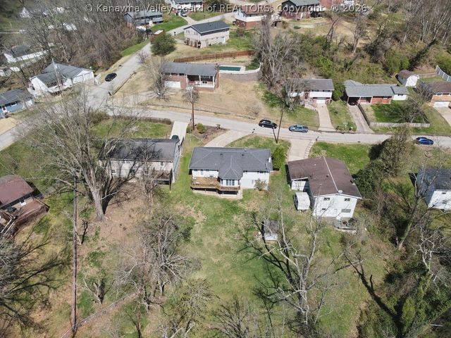 1233 Lyndale Drive, Charleston, WV 25314