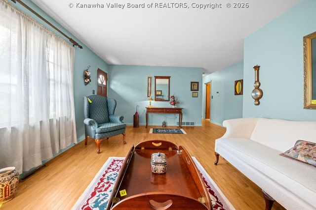 1233 Lyndale Drive, Charleston, WV 25314