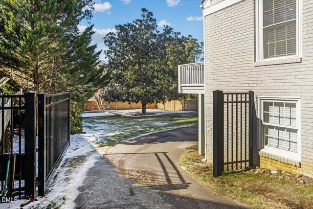 1309 Brooks Avenue, Raleigh, NC 27607