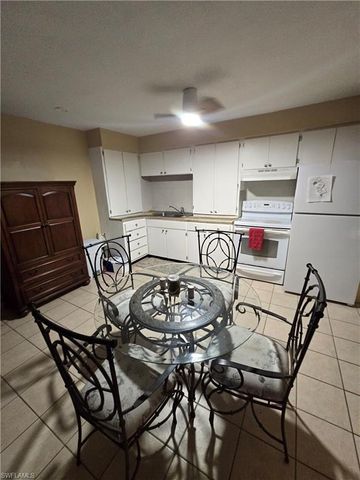 4901 Victoria DR 205, Cape Coral, FL 33904