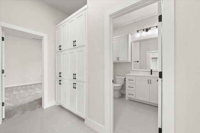 15600 Rockwell Park Lane, Edmond, OK 73013