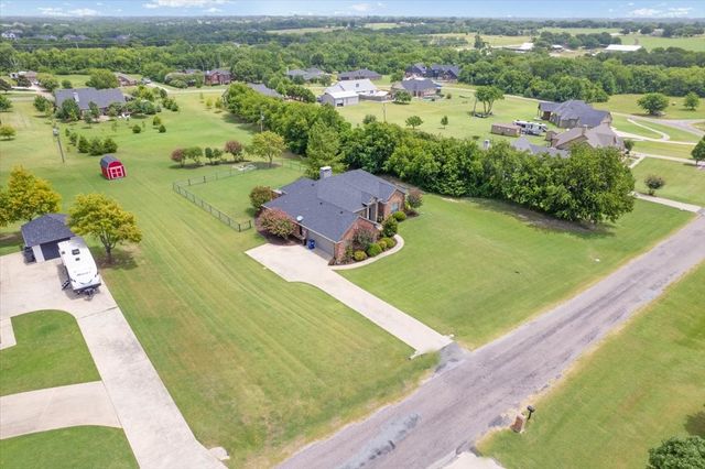 146 Derby Drive, Van Alstyne, TX 75495
