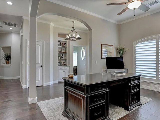 146 Derby Drive, Van Alstyne, TX 75495