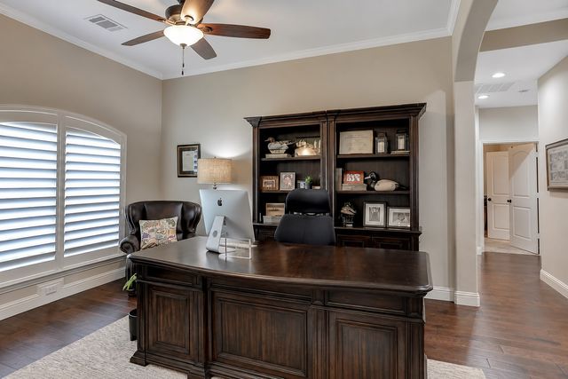 146 Derby Drive, Van Alstyne, TX 75495